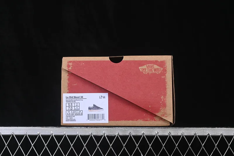 All categories Vans Vans series Vans Low Vans low top Vans Old Skool 36 Vans low-top casual skateboard shoes VN000DC0FNG